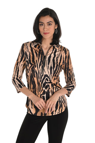 Frank Lyman  Animal Print Blouse