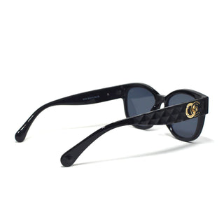 Luv&Co Black Quilted Print Frame Sunglasses
