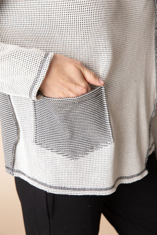 Habitat Inside out Pull over Top
