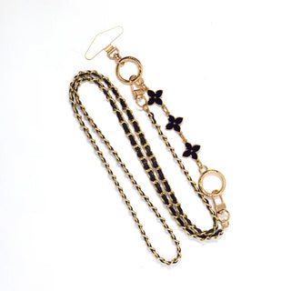 Luv & Co. Clover Phone Charm