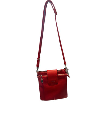 Manocchio Pebbled Faux Leather Crossbody