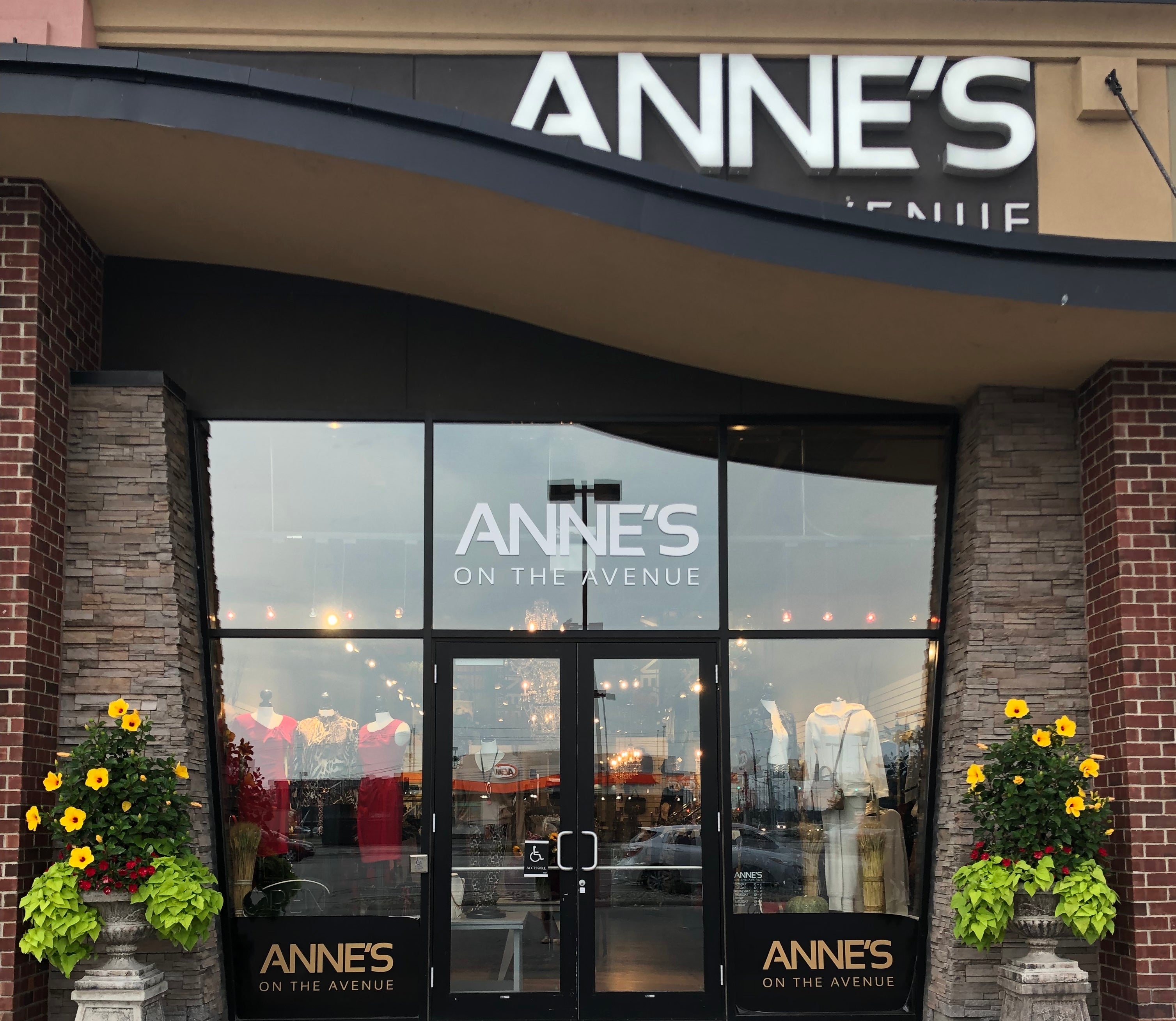 Anne s On The Avenue