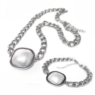 Jacqueline Kent bracelet/necklace set