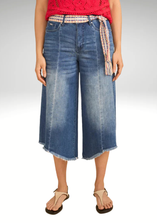FDJ Loose Mid Rise Crop Jean